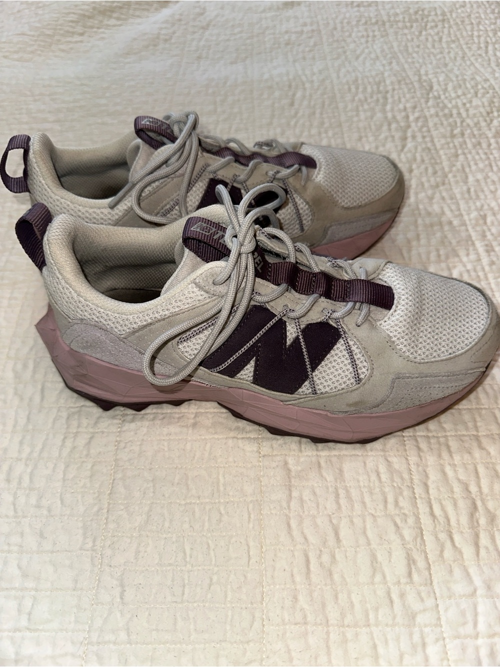 New Balance 8.5 Sneaker TekTrel Trail Chunky Sole